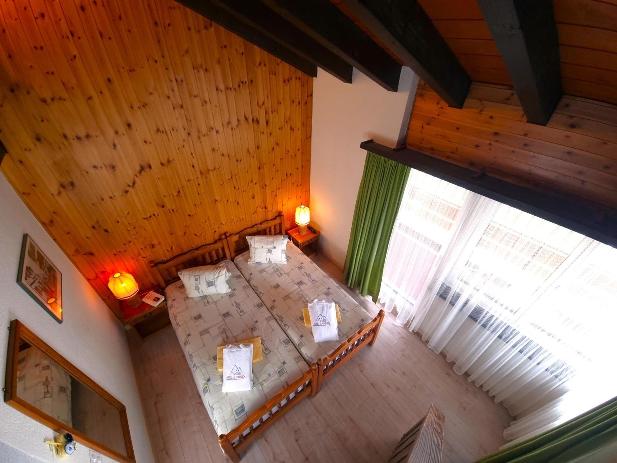 Hotel Alpenblick-Leukerbad-Therme ห้อง รูปภาพ