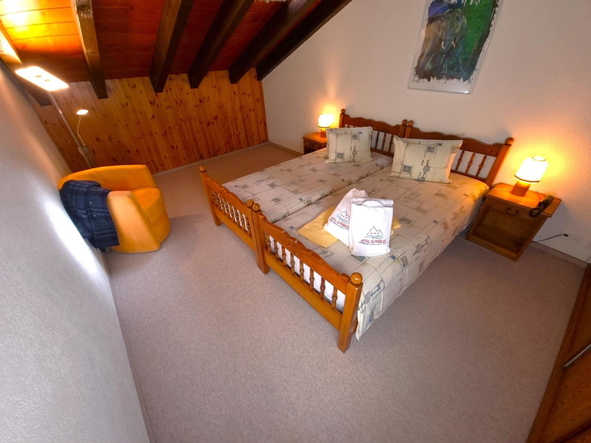 Hotel Alpenblick-Leukerbad-Therme ห้อง รูปภาพ