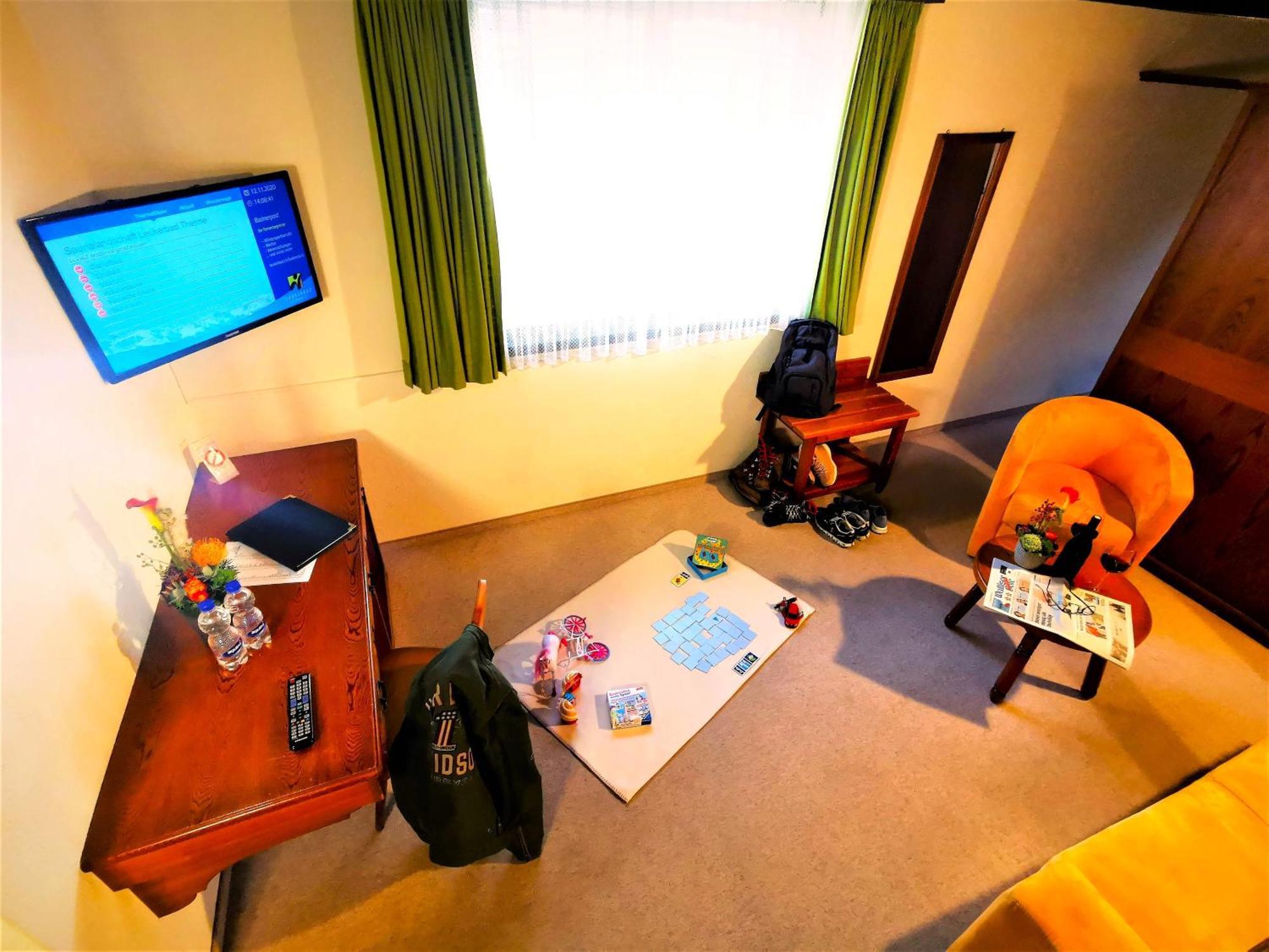 Hotel Alpenblick-Leukerbad-Therme ห้อง รูปภาพ